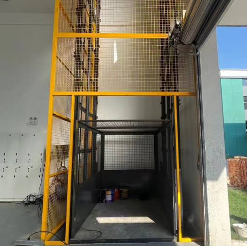 嘉兴导轨式升降机助力物流园破解运输难题